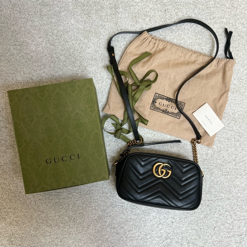 Gucci Black Leather Marmot double G Crossbody Bag